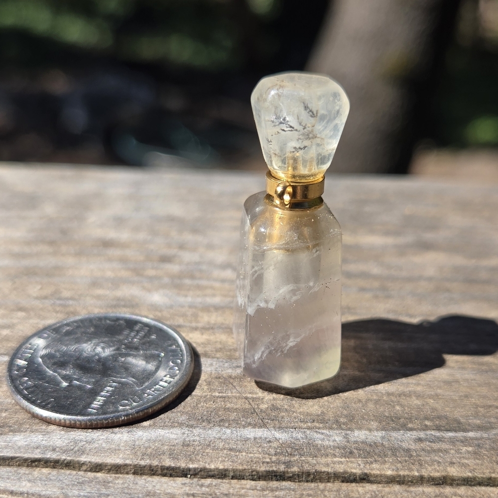 Green Florite Moss Rutile Crystal Bottle Pendant Essential Oil Aroma Therapy - Picture 2 of 5